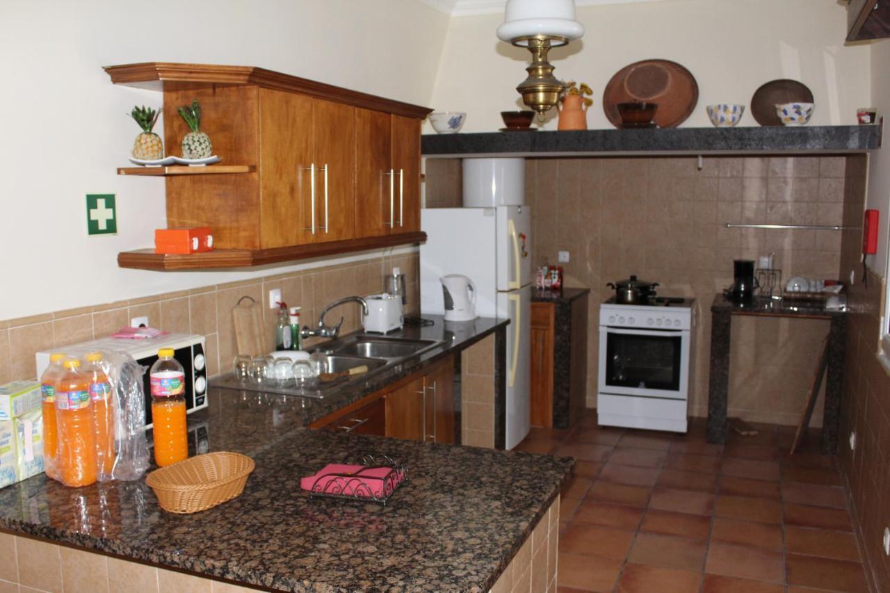 Bella Italia Populo Guest House Ponta Delgada Eksteriør bilde
